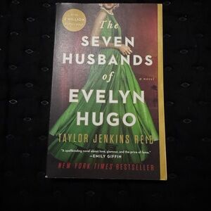 The Seven Husbands of Evelyn Hugo